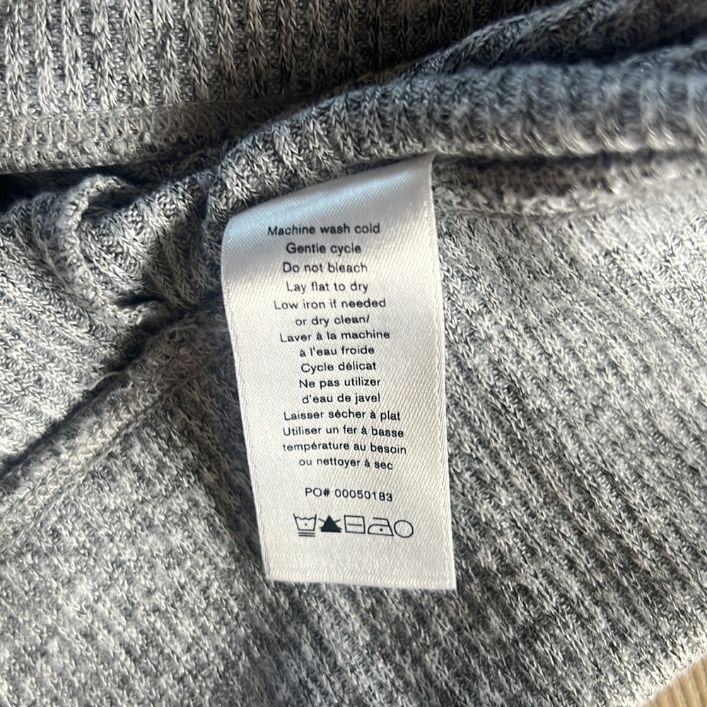 RAG & BONE Gray Ribbed Knit Bike Shorts • SM - Picture 11 of 11